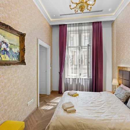 Count Zrinyi Basilica Luxurious Residence Budapešť Exteriér fotografie