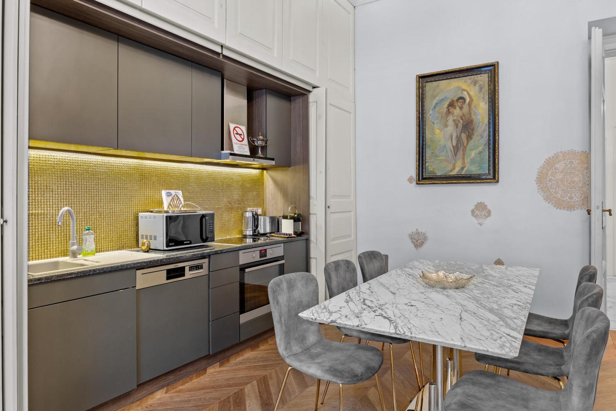 Count Zrinyi Basilica Luxurious Residence Budapešť Exteriér fotografie